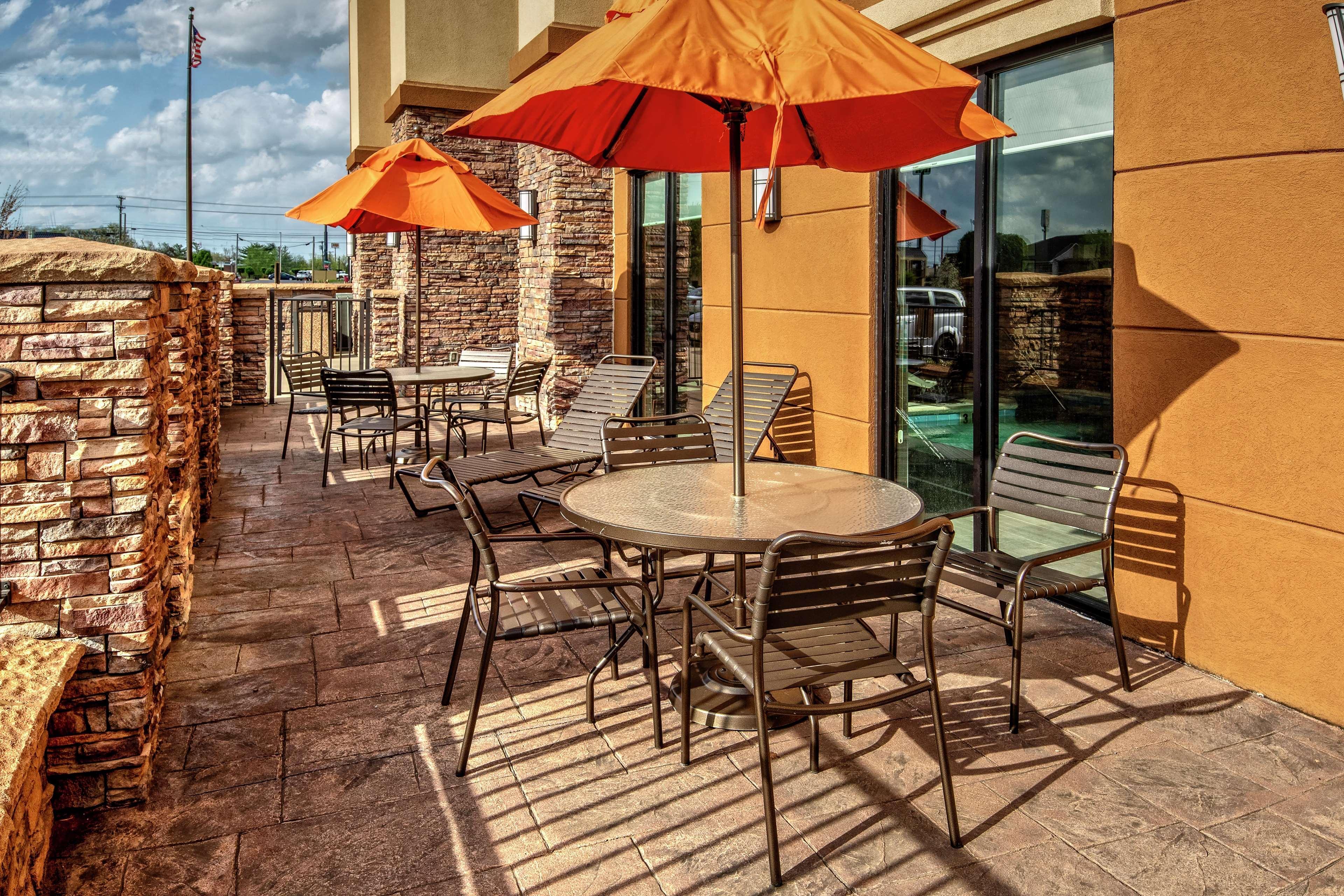 Hampton Inn & Suites Clarksville Eksteriør billede