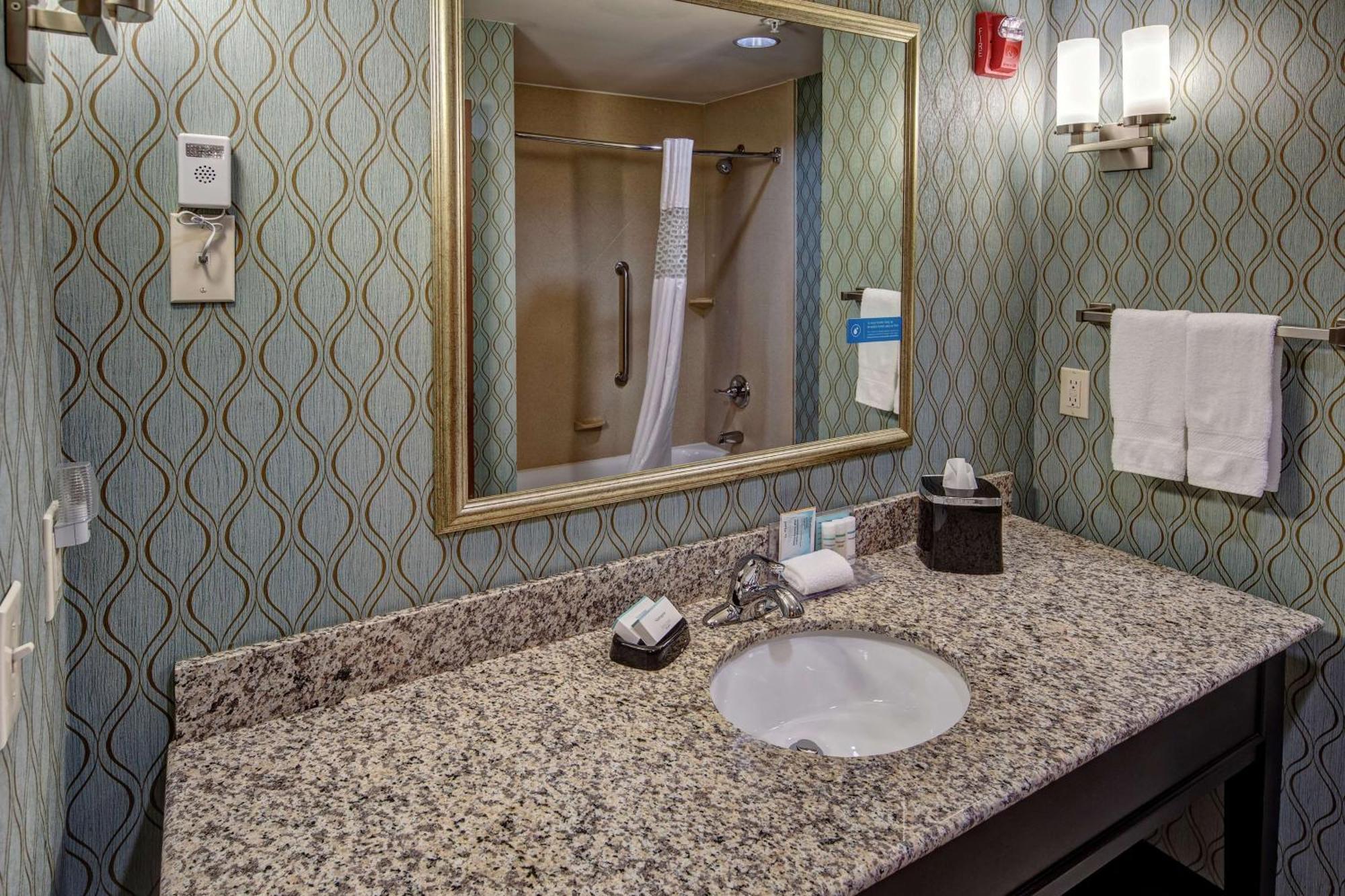 Hampton Inn & Suites Clarksville Eksteriør billede